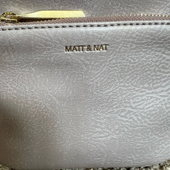 Matt & Nat Brave Mini Backpack lavender brand new - Picture 5 of 10